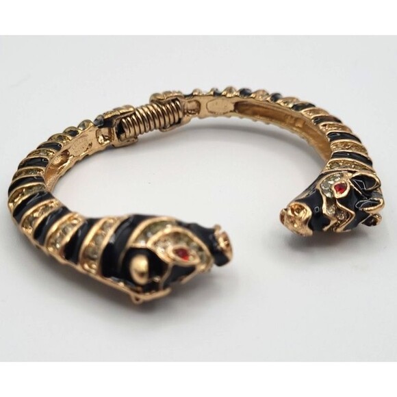 Vintage KENNETH JAY LANE Black Enamel White Rhinestone Zebra Bangle Bracelet - Picture 4 of 7